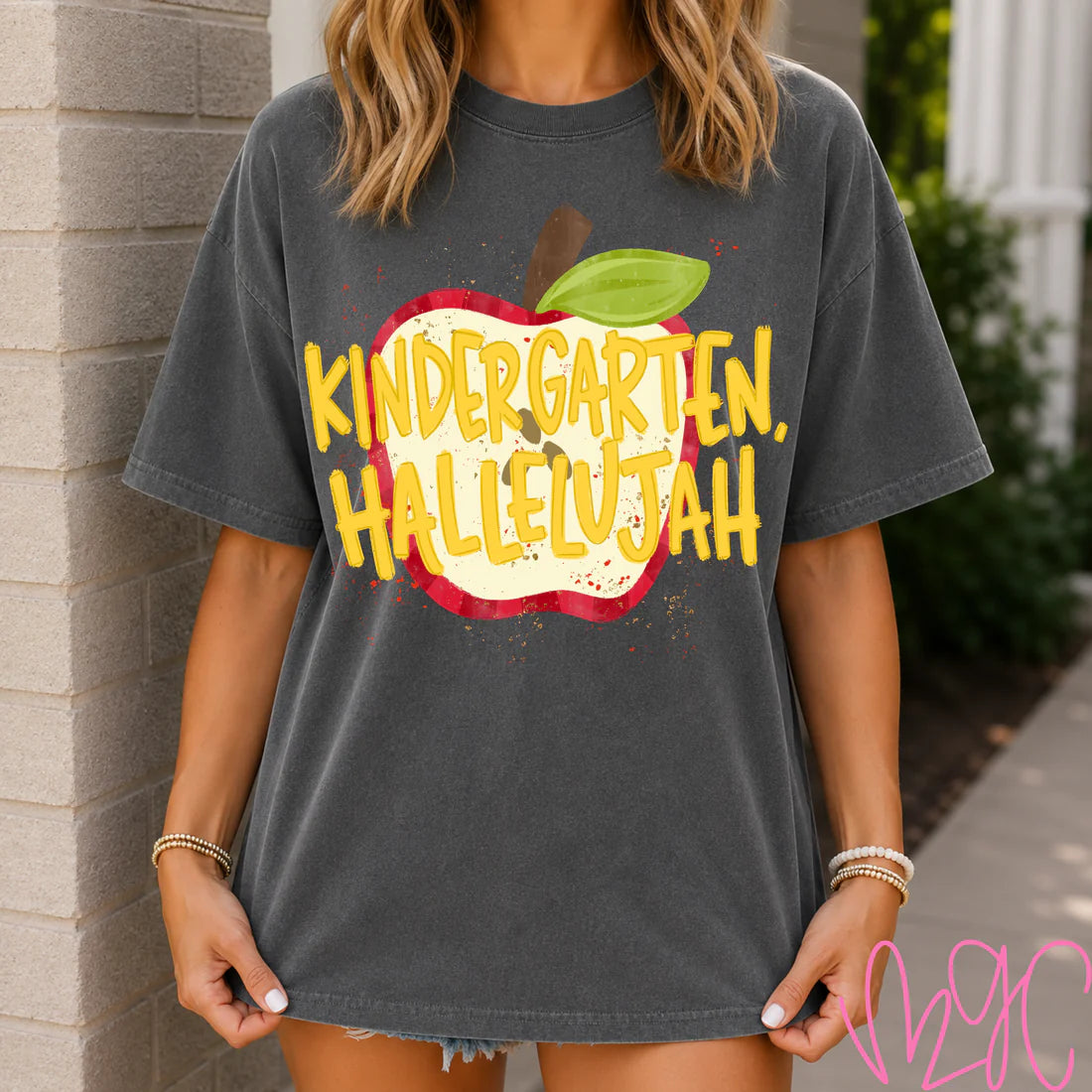 Apple Hallelujah Grades Tee