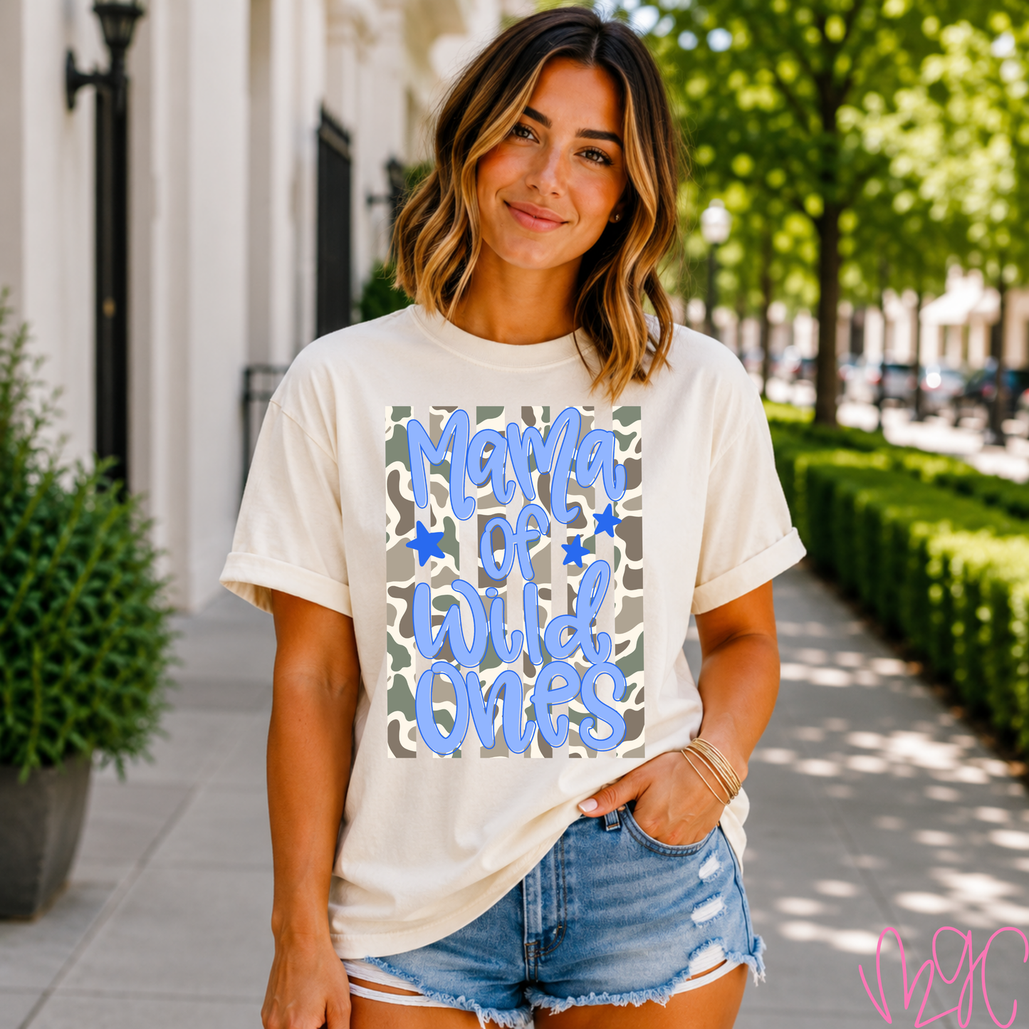 Mama Of Wild Ones-Blue Tee